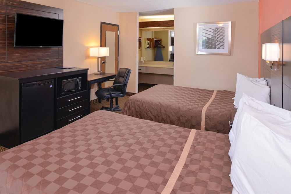 Americas Best Value Inn Collinsville St. Louis 9/29