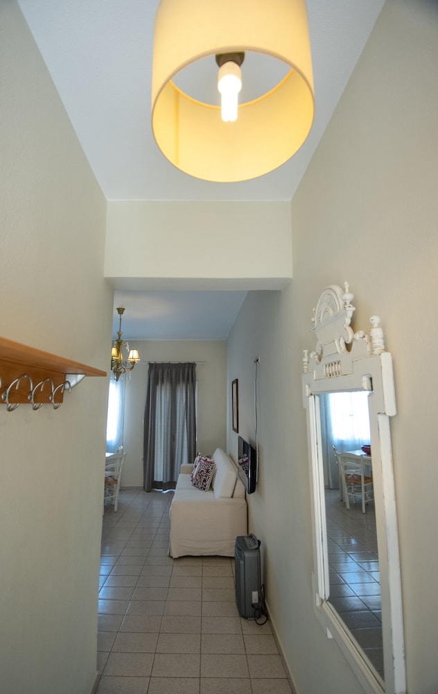 Adrakos Apartments 52/78