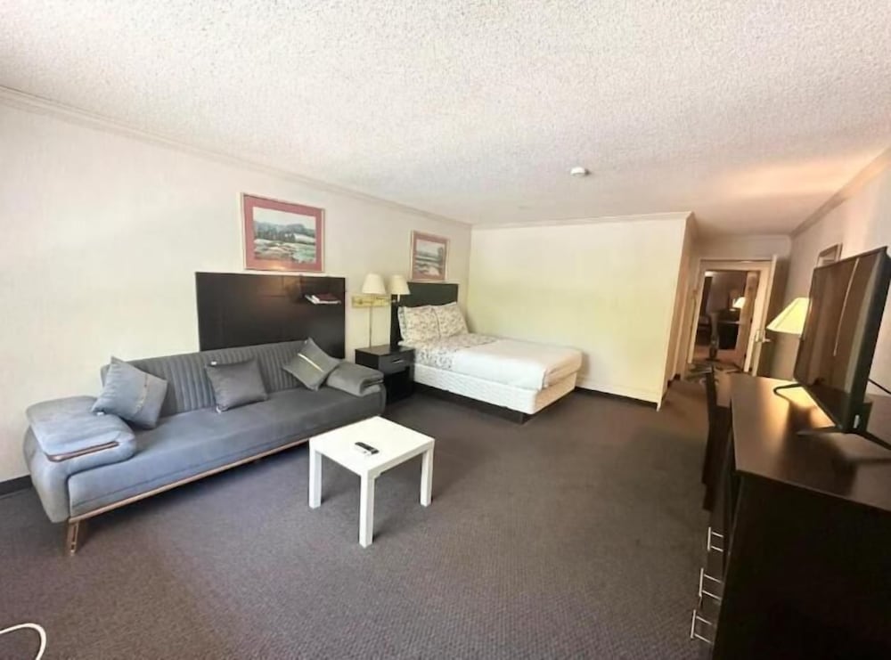 French Creek Inn 13/42