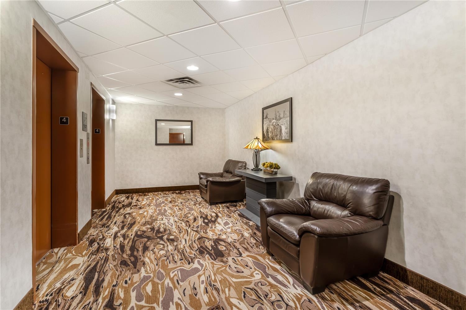 Best Western Plus Service Inn and Suites 34/56