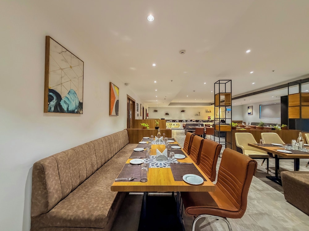 Zip by Spree Hotels Chakan 34/50