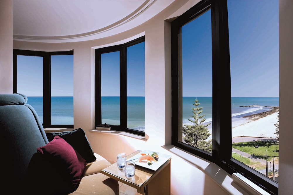 Stamford Grand Adelaide 37/63