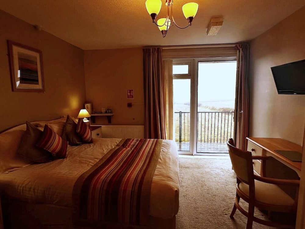 OYO Ocean Haze Hotel 34/58