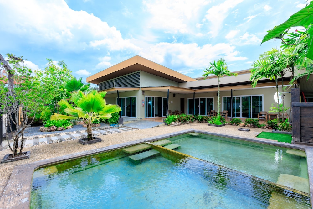 Saline Hot Spring Resort 56/62