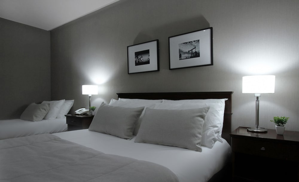 Hotel 8 de Octubre 4/48