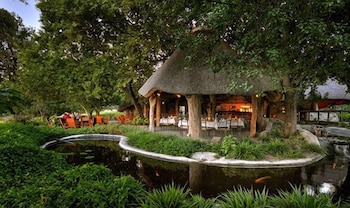 Thamalakane River Lodge 4/62