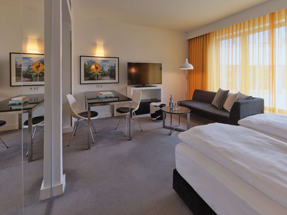 Adina Apartment Hotel Berlin Hackescher Markt 19/65
