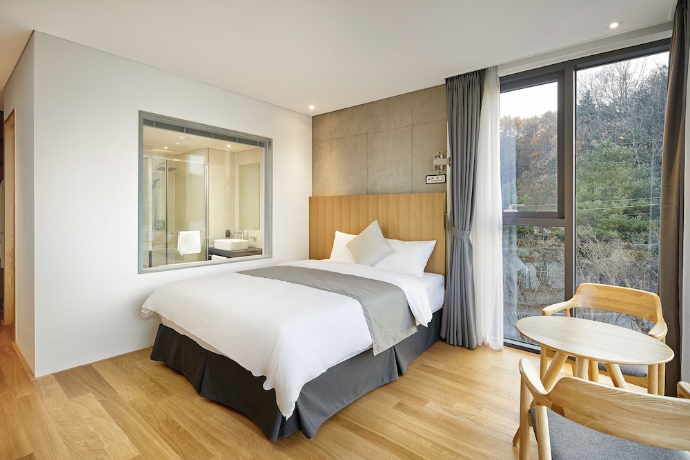 Hotel Haus 8/32