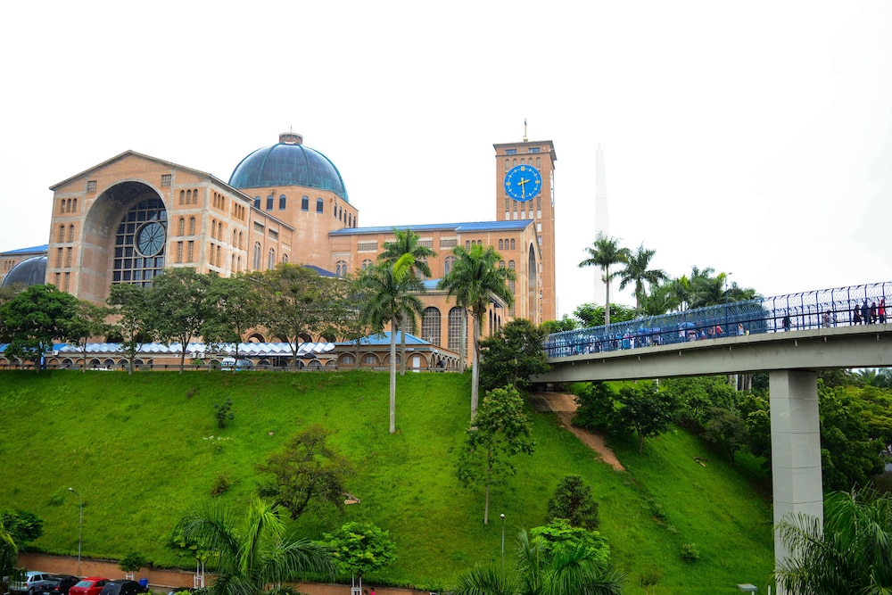 Hotel Faenician 40/44