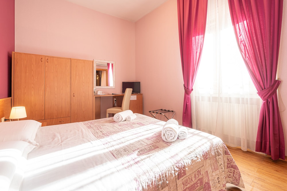 Hotel Donatello 21/53