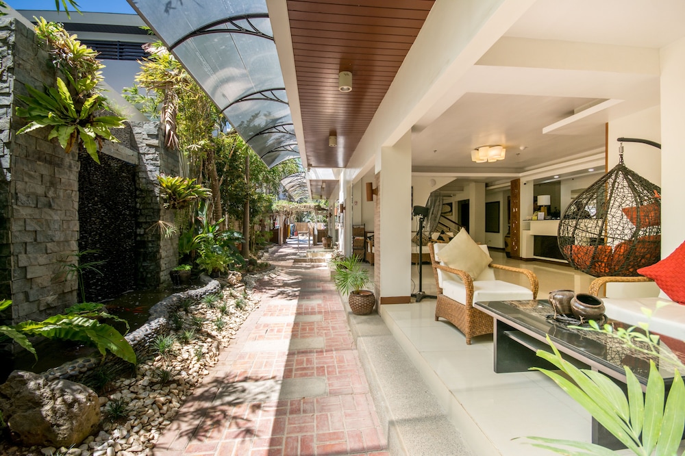 Sur Beach Resort Boracay 48/70