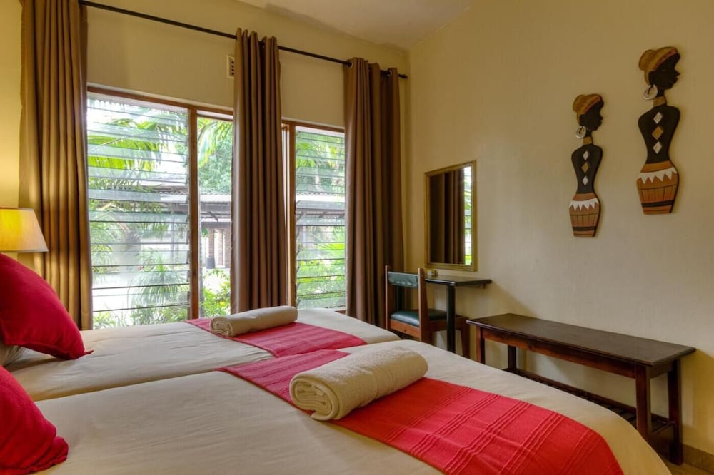 Shonalanga Lodge 6/33