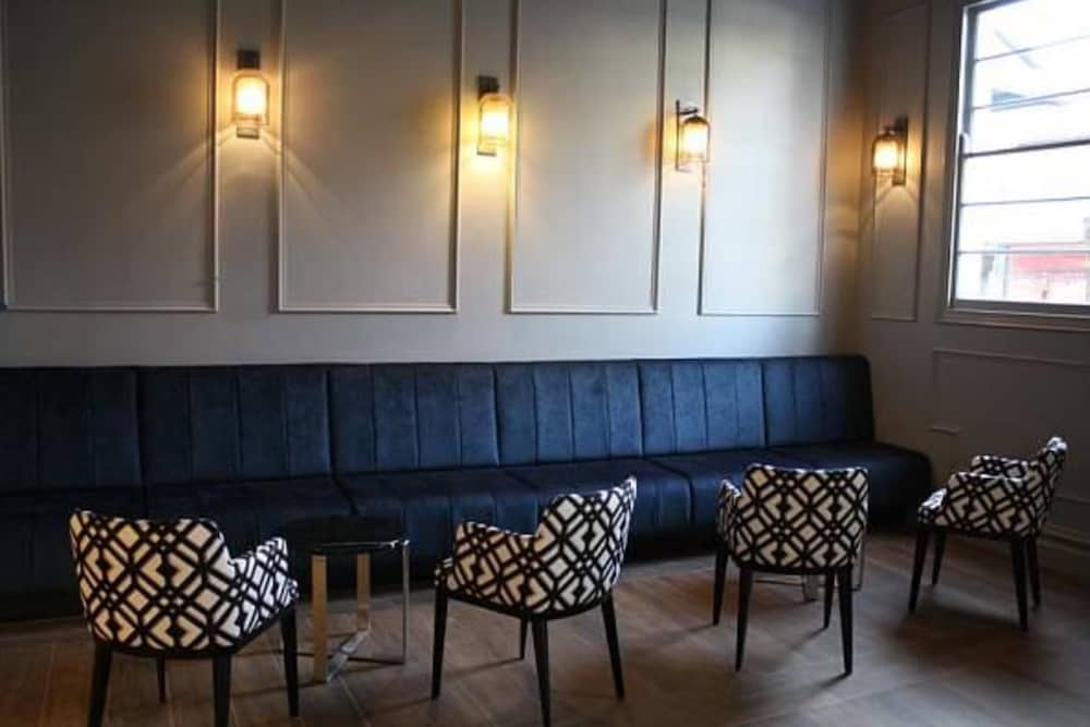 Mrs Banks Boutique Hotel 37/50