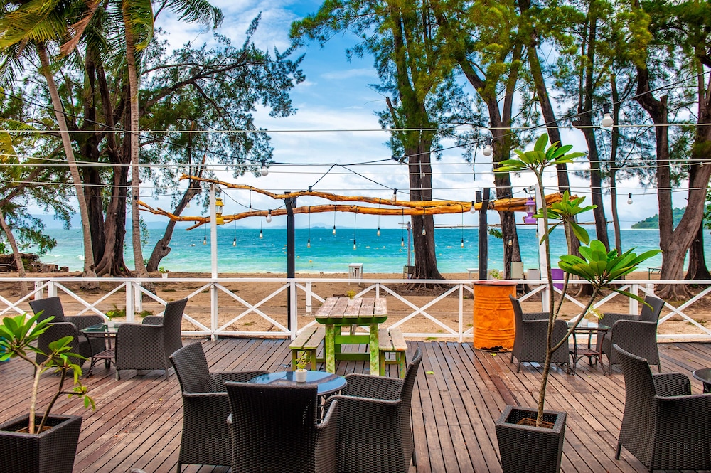 Sutera Sanctuary Lodges at Manukan Island 34/50