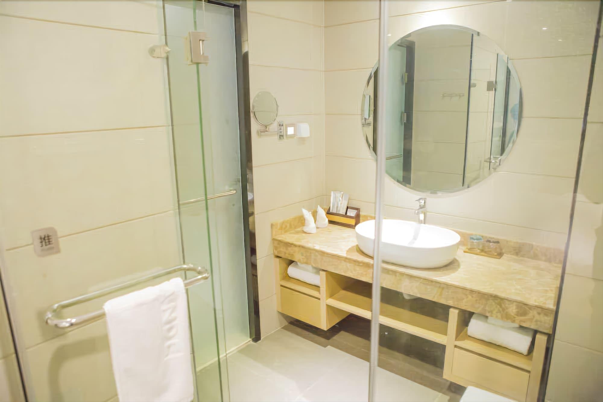 Lavande Hotels 29/31