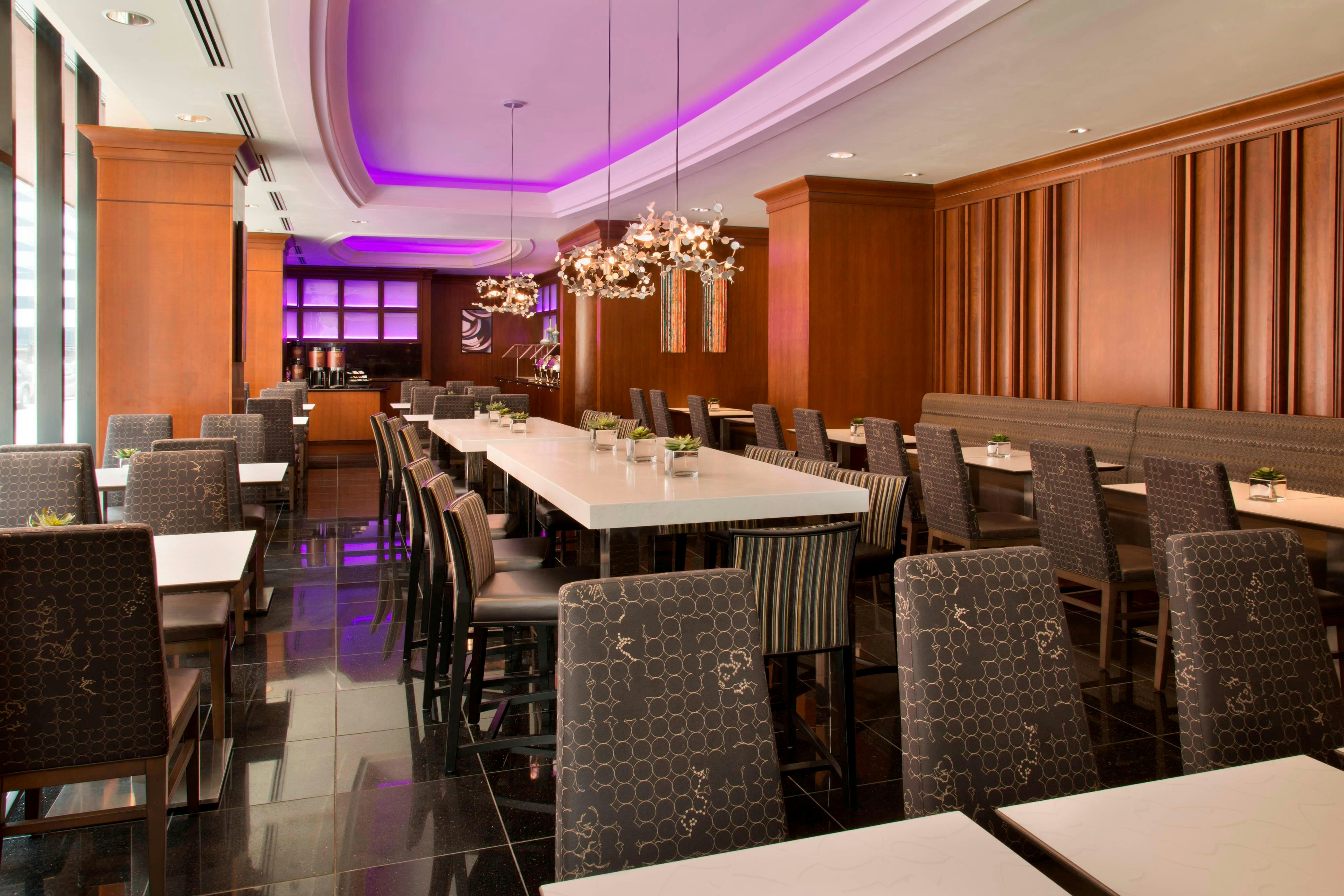 Residence Inn by Marriott Toronto Downtown/Entertainment District 16/26