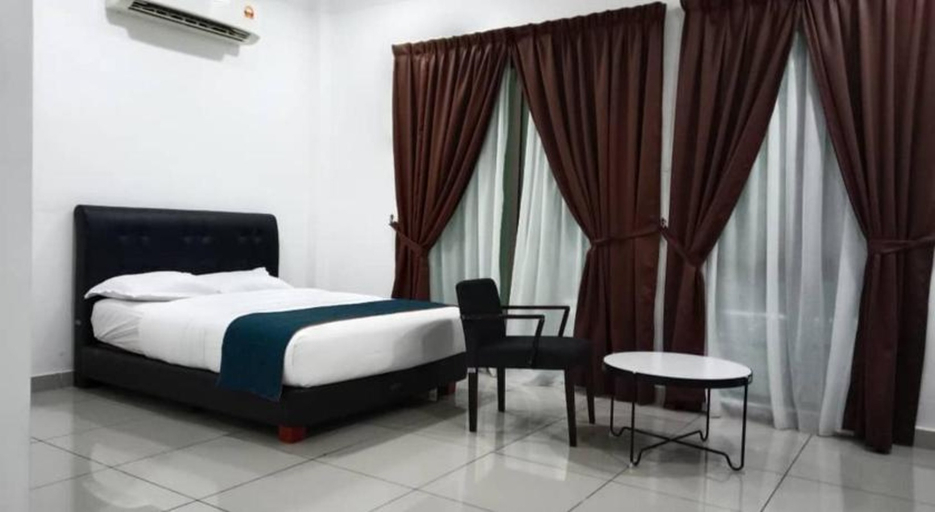 Deluxe, Queen Bed