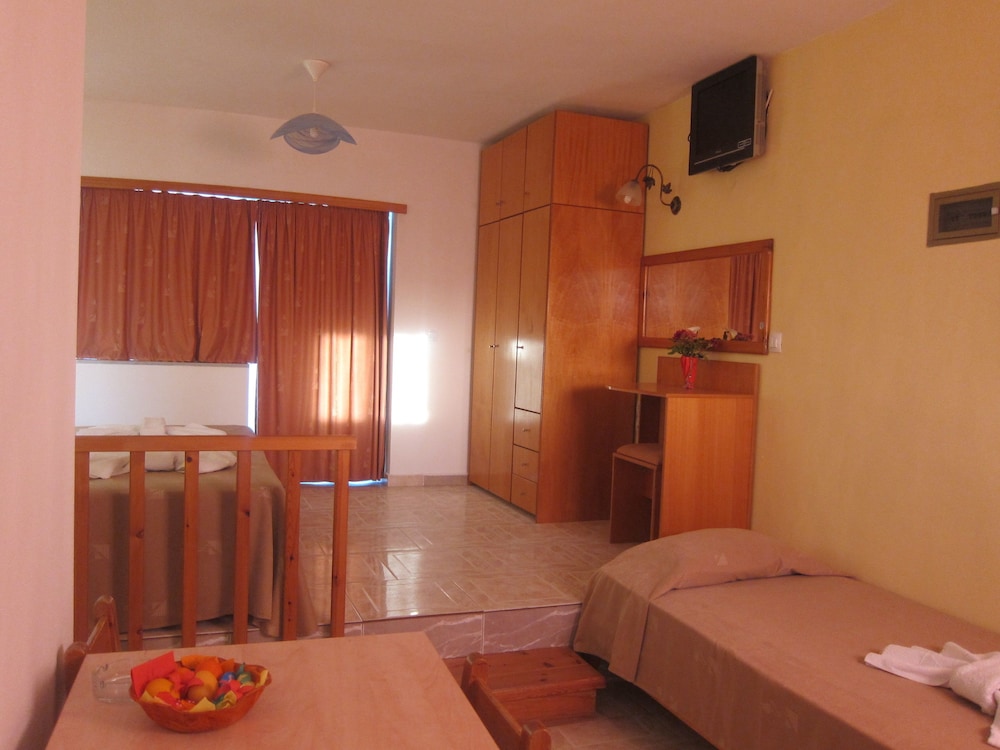 Baladinos Apartments 13/100