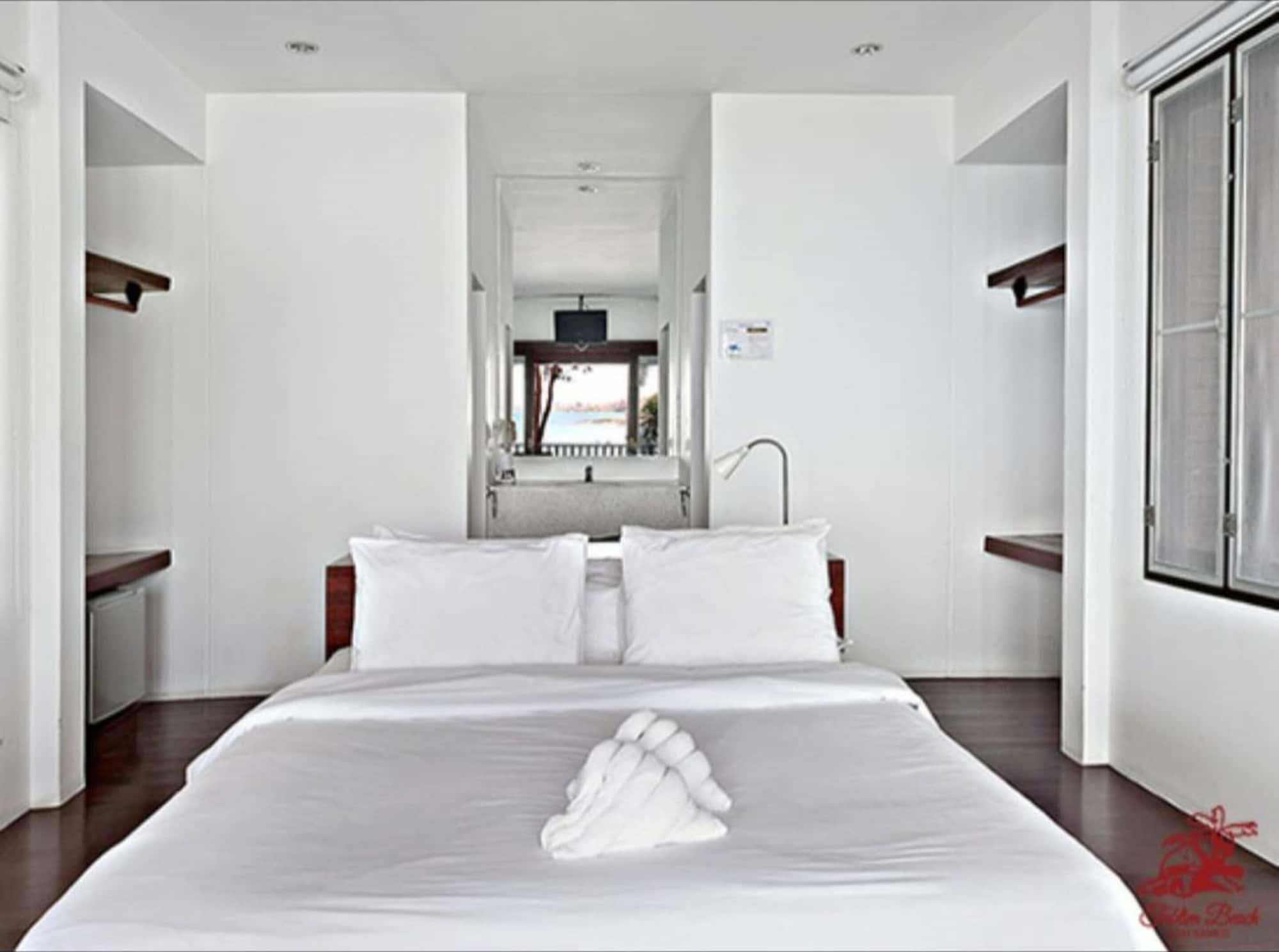 Room, King Bed, Beach Front, Balcony