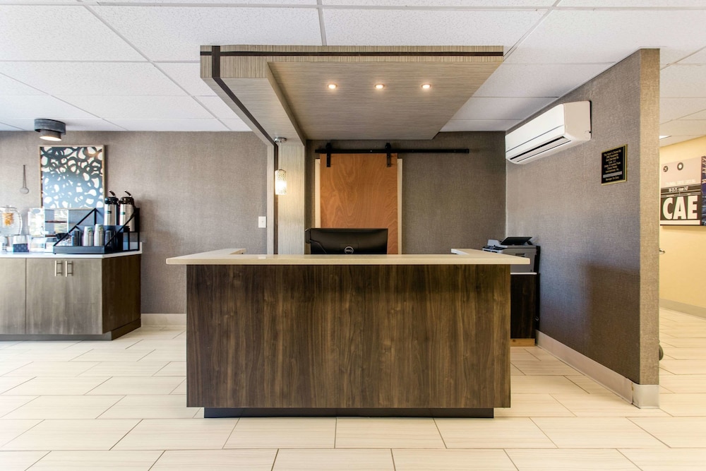 Gallus Stadium Park Inn, an Ascend Collection Hotel 10/33