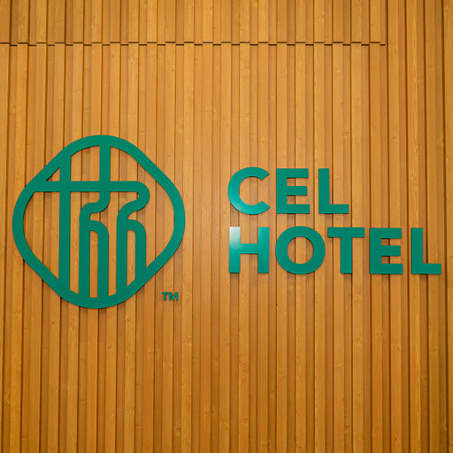 Cel Hotel 10/11