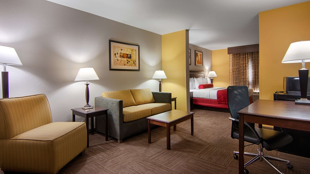 Best Western Auburndale Inn & Suites 27/42