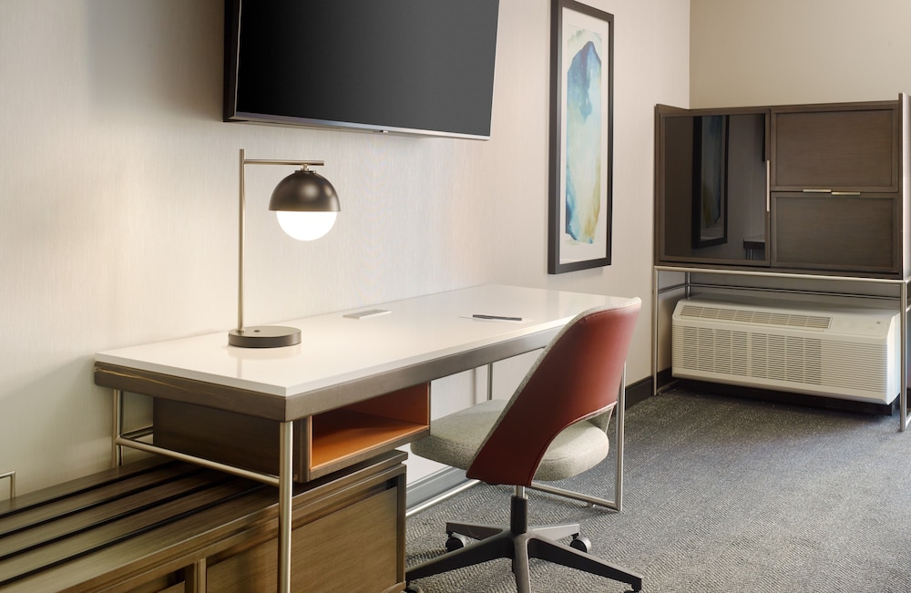Courtyard BY Marriott Atlanta Covington 24/31