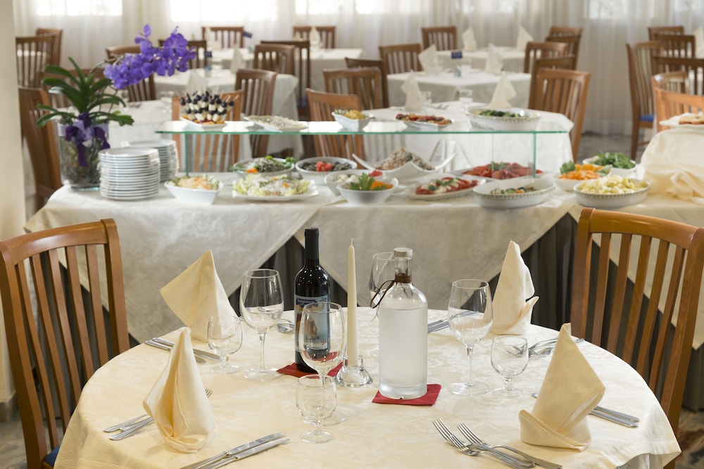 Hotel Maestri 25/50