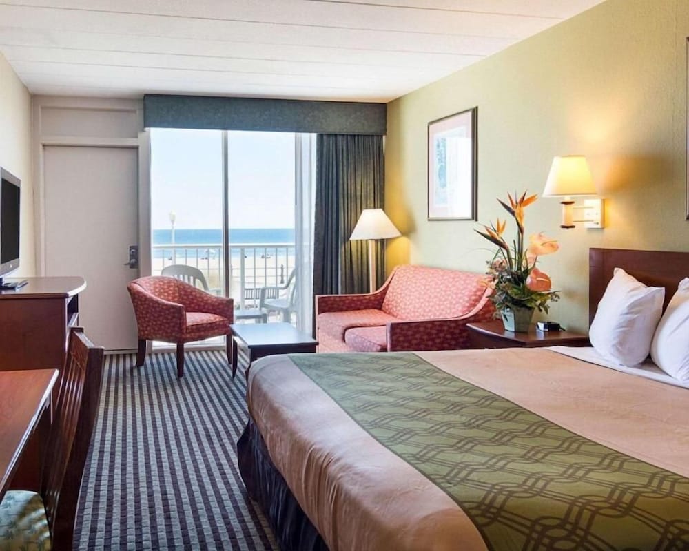 Ocean27 Hotel 8/21