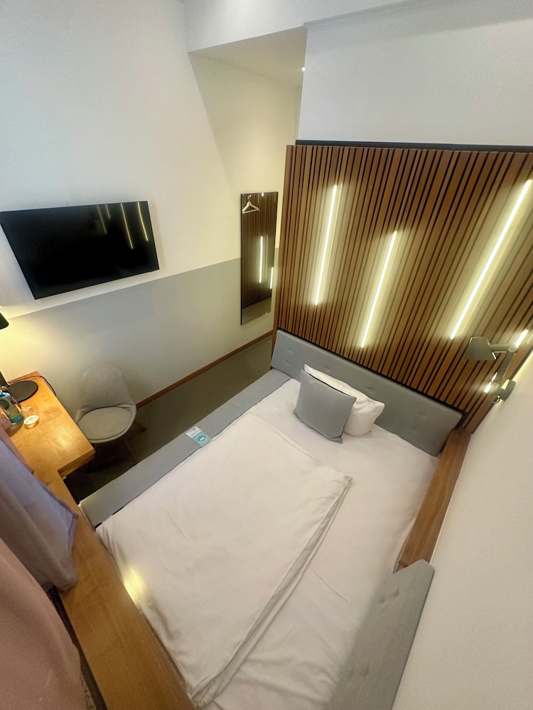 H24 Hotel Berlin Lichtenberg 11/59