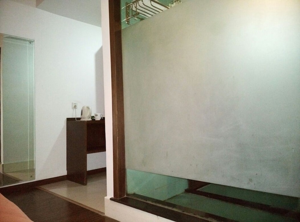 Metropolo Jinjiang Hotels (Hangzhou Huanglong Sports Center Wensan Road) 29/29