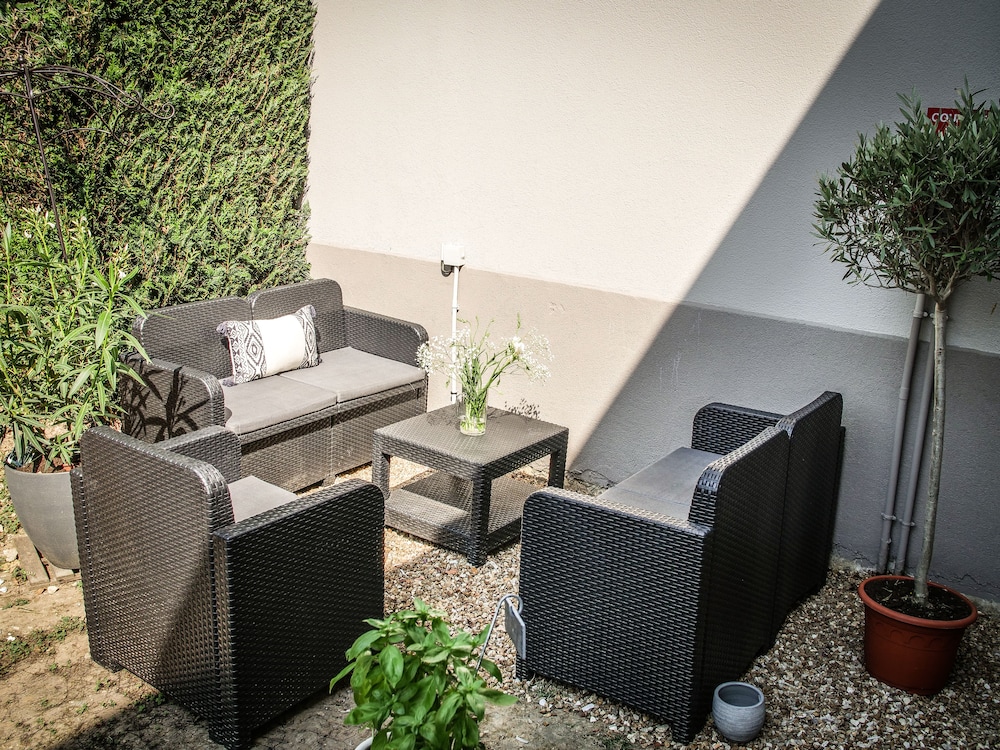 Hotel Inn Design Chartres Resto Novo 40/60