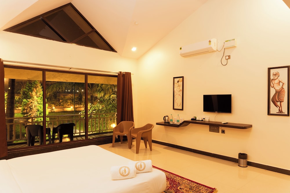 Mastiff Select Terrain, Dandeli 23/55
