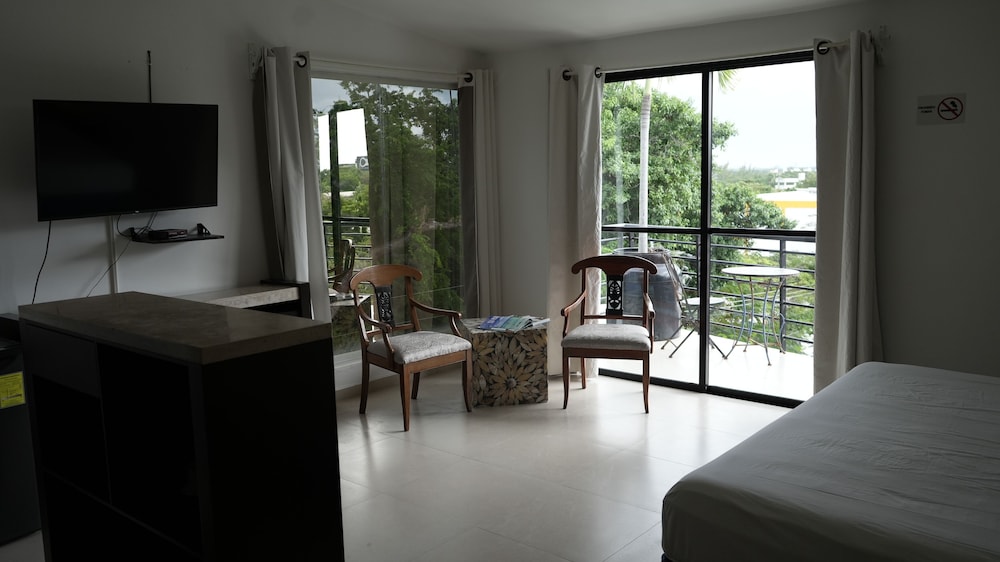 MARAZUL HOTEL BOUTIQUE 44/54