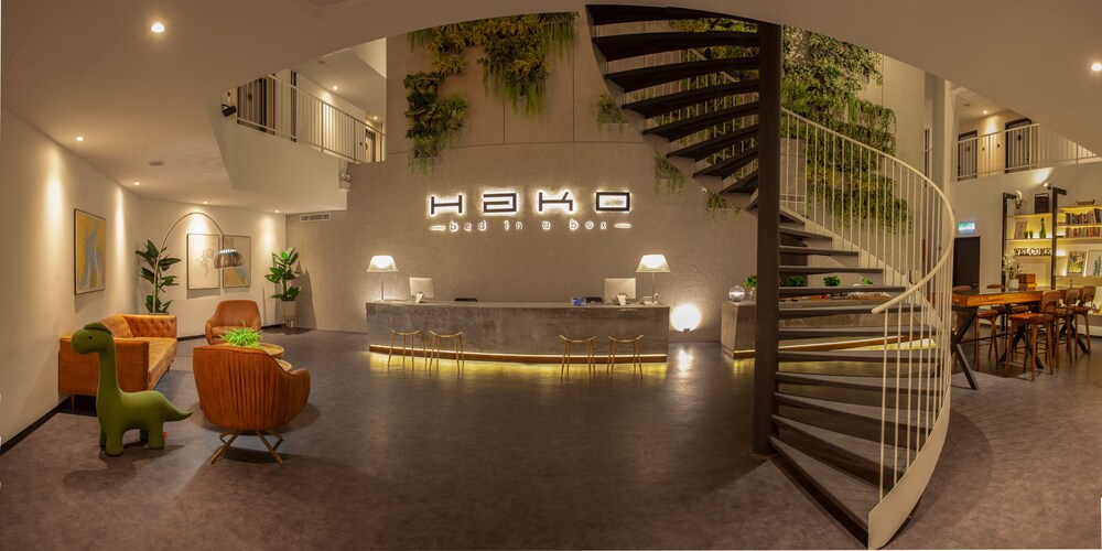 Hako Hotel (Mount Austin) 27/32