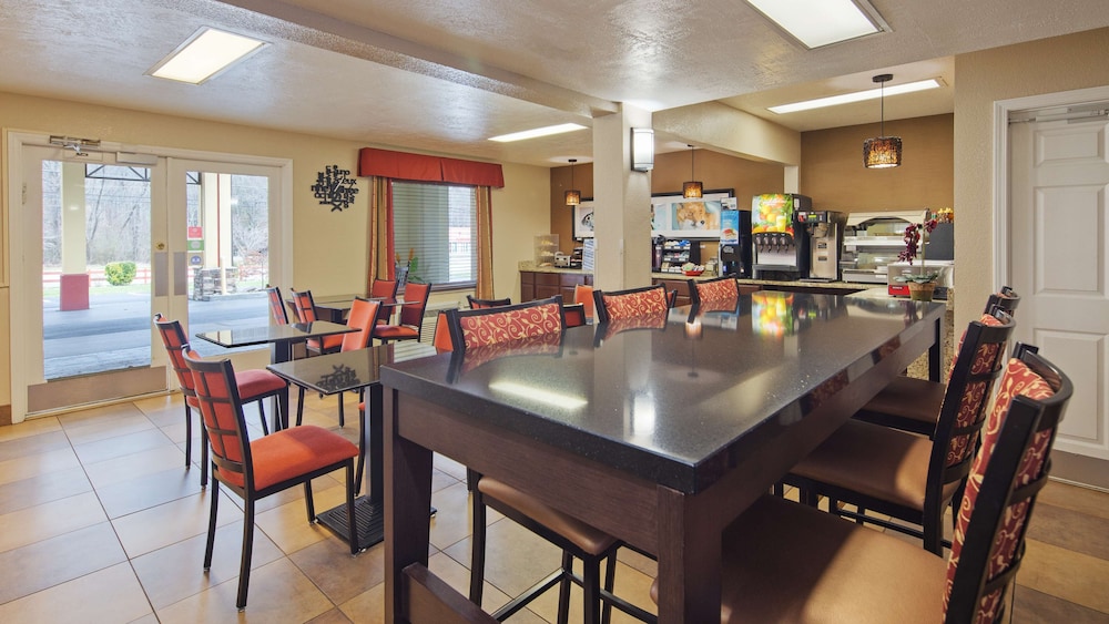 Best Western Mountainbrook Inn 27/35