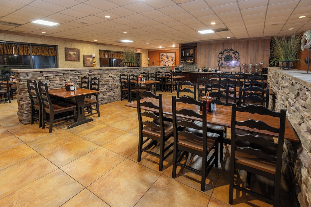 Northwest Inn 30/38