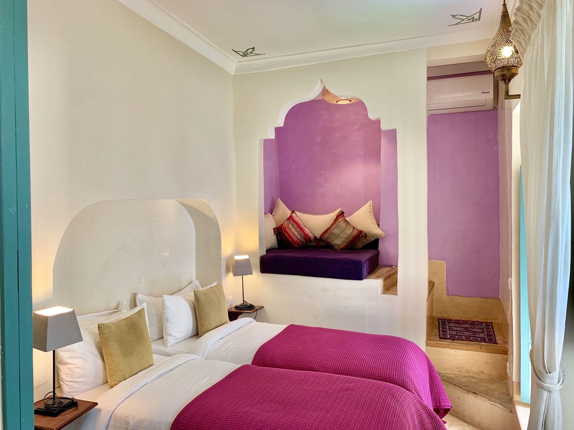 DOUBLE BED