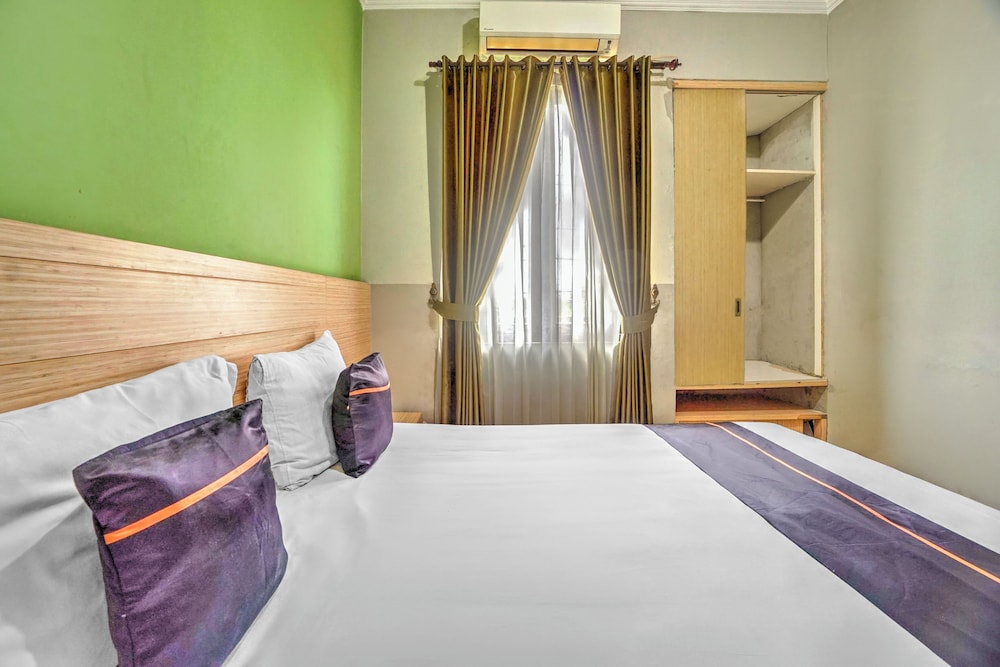 Hotel O near Juanda Airport formerly Azzahra Guest House Family 15/26