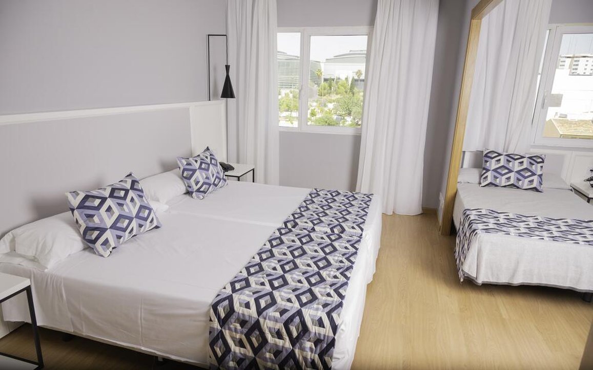 Beleret Hotel 36/77