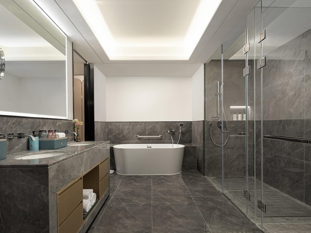 Novotel Yancheng Exhibition Center 54/54