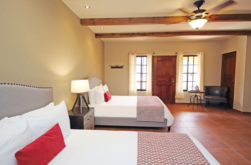 Los Establos Boutique Hotel 27/36
