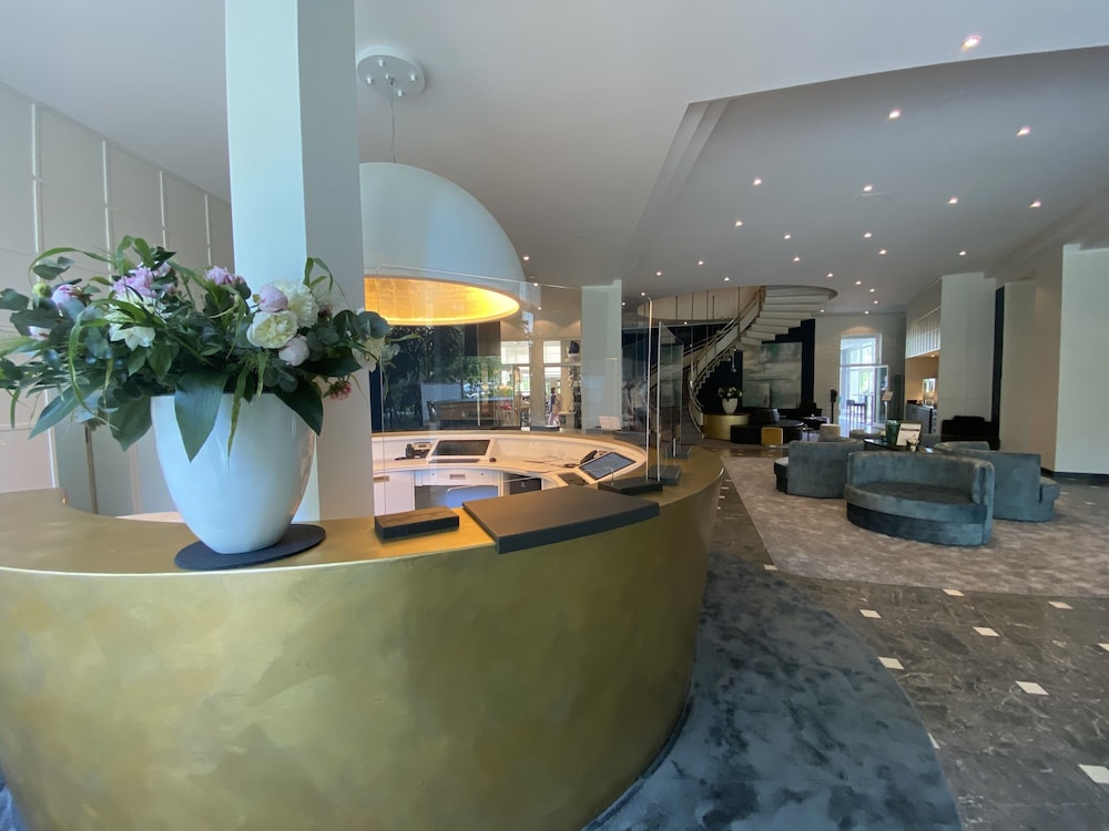 Strandhotel Fischland 14/68