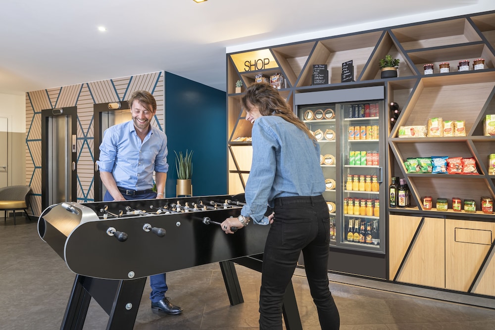 Adagio Paris Montrouge 56/64