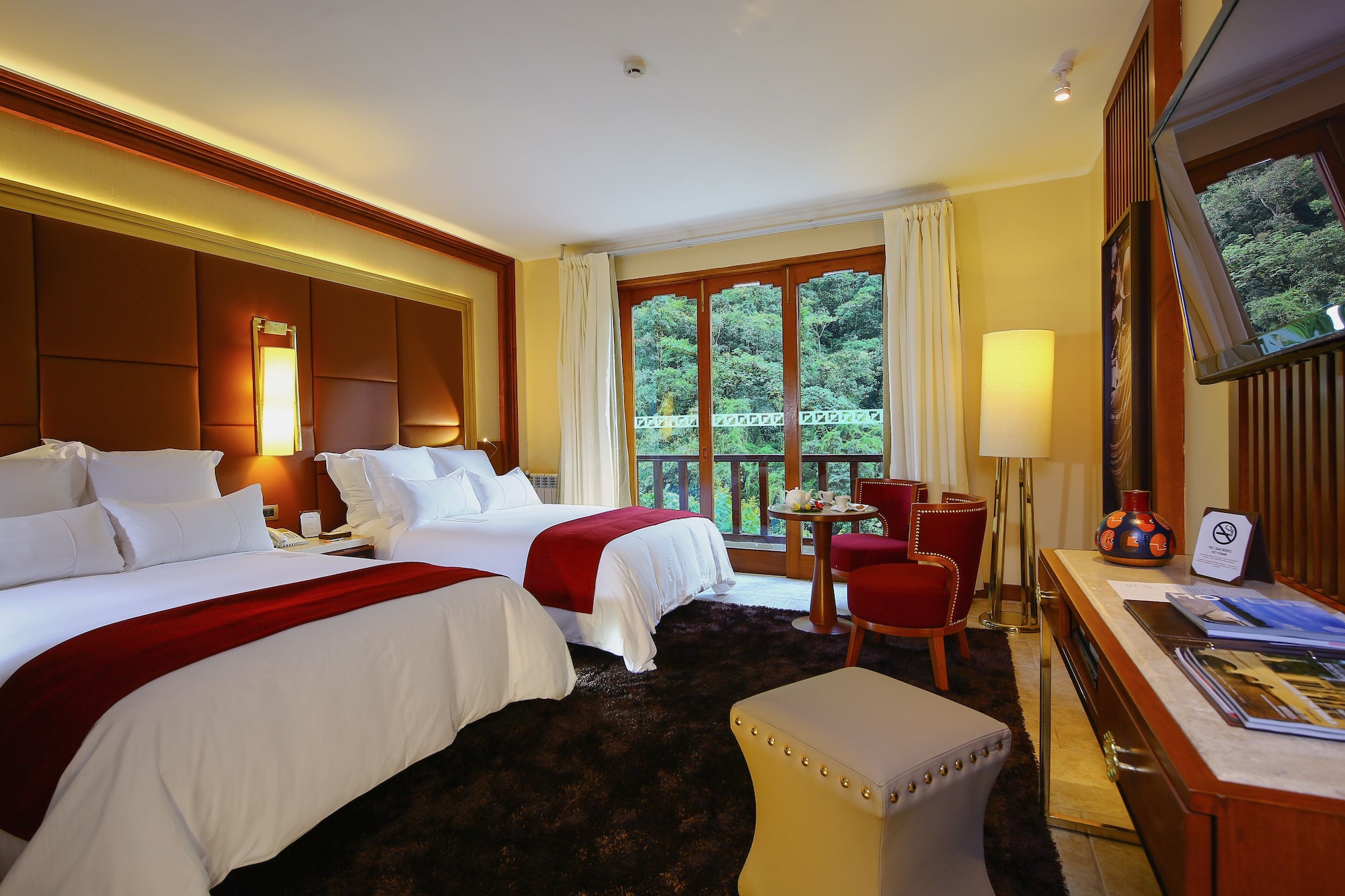 DELUXE, 2 DOUBLE BEDS, GARDEN VIEW