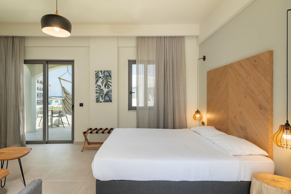 Malena Hotel and Suites - Adults Only by Omilos Hotels 13/50