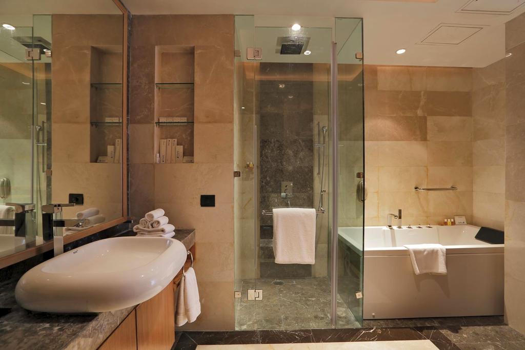 Yashail Hotel Haridwar 40/41