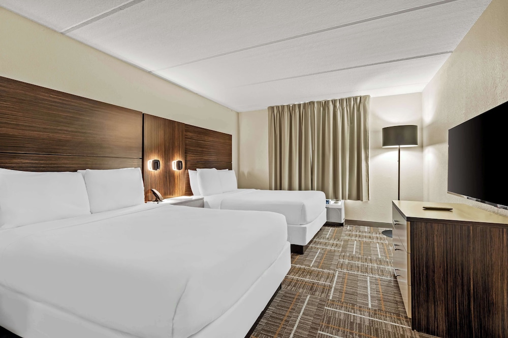 Sonesta Essential Orlando 16/49