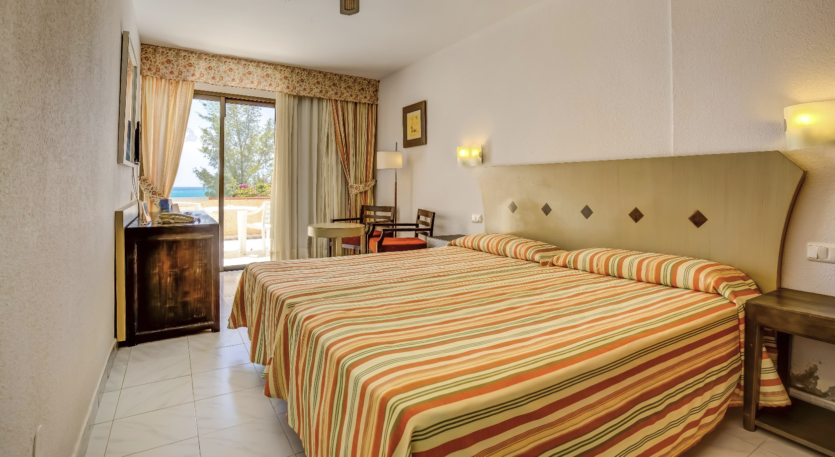 Room, Double Bed, Ocean Front, Sea View