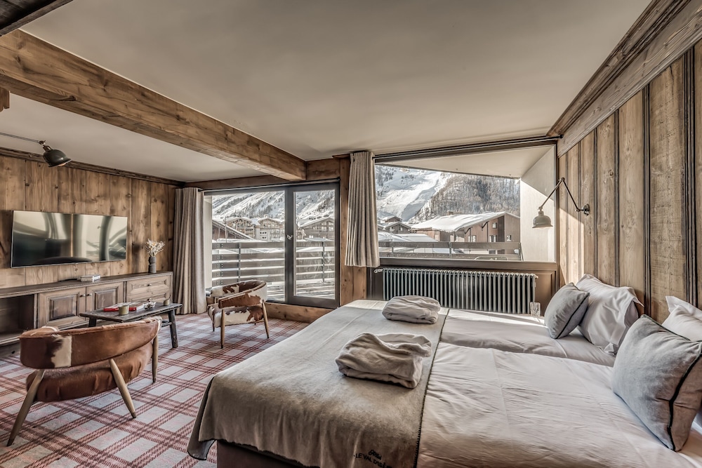 LE VAL D'ISERE 9/50